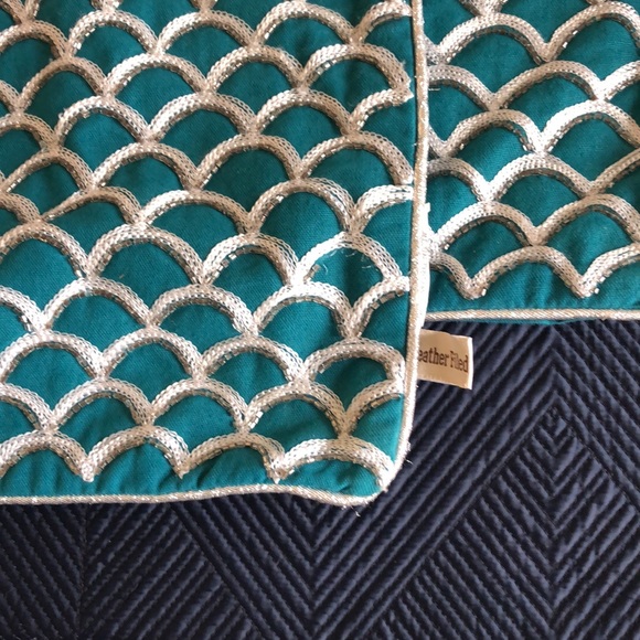 Set of (2) embroidered and beaded lumbar pillows. - Picture 3 of 4